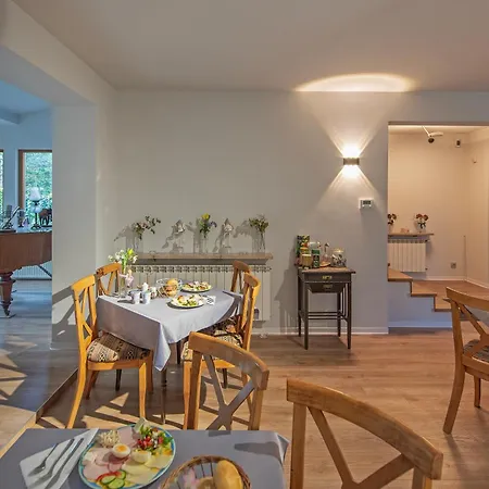 Aparthotel Studio شقة فندقية