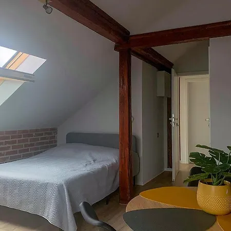 Ξενοδοχείο με διαμερίσματα Aparthotel Studio