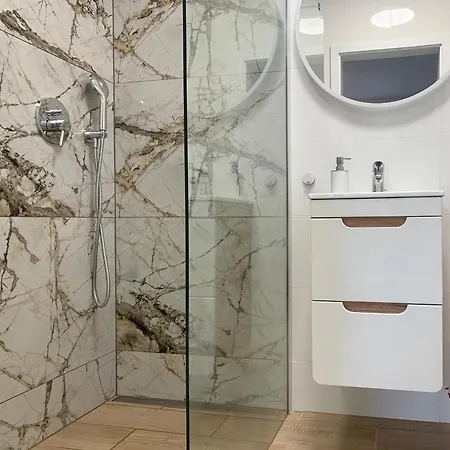 Aparthotel Studio 4* Krasków