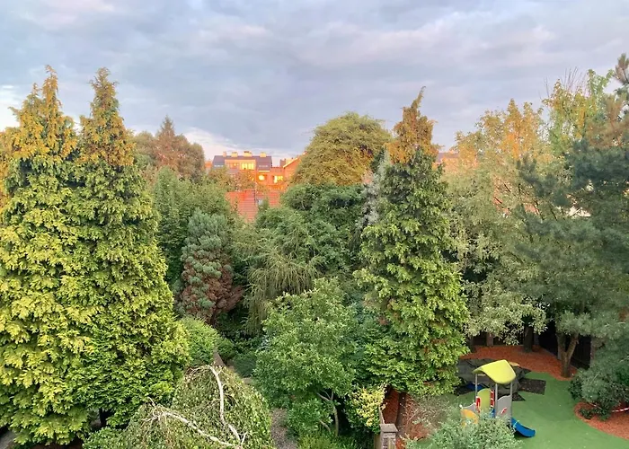 Aparthotel Studio 아파트호텔 4*