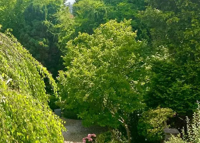 Aparthotel Studio 4*